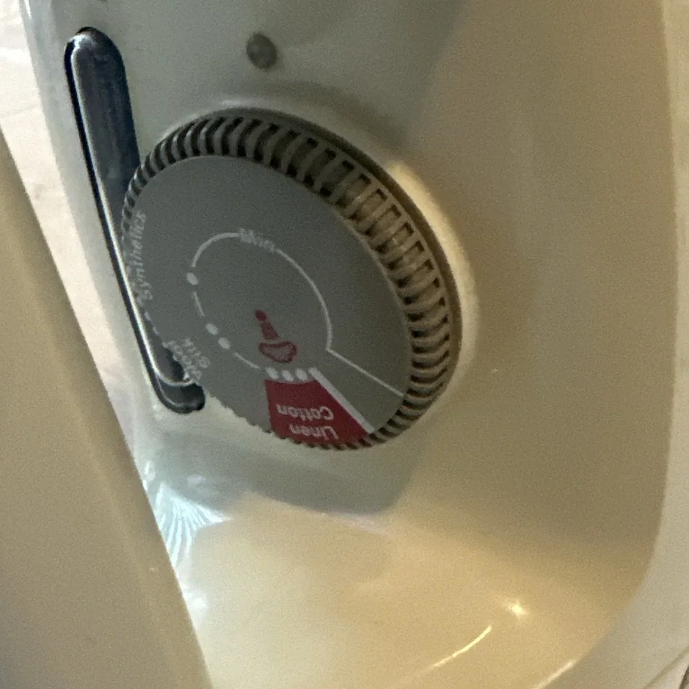 Vintage ROWENTA STEAM IRON DA804 1200W